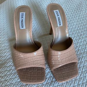 Steve Madden faux croc nude heels